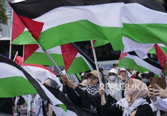 Undang-Undang Baru Israel akan Sanksi Siswa Jika Kibarkan Bendera Palestina