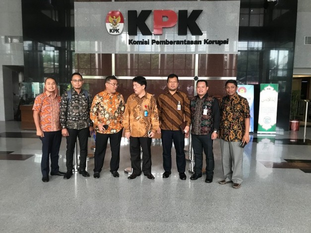 Puji Sistem Pajak Online, KPK Undang Dirut Bank Riau Kepri
