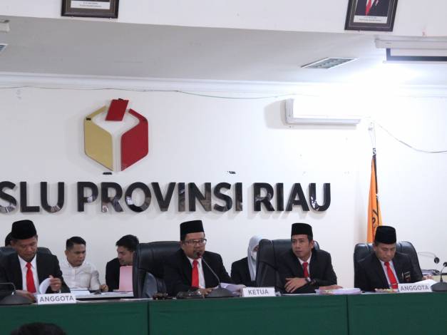 Bawaslu Riau Sidangkan Tiga Sengketa Dugaan Pelanggaran Administrasi Pemilu