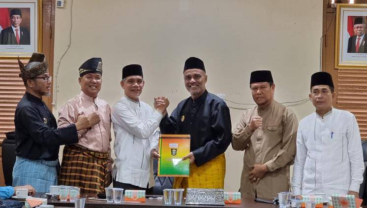 LAM Riau Beri Mandat Tengku Abdul Rahman sebagai DPS LAM Pekanbaru, Ini Tugasnya