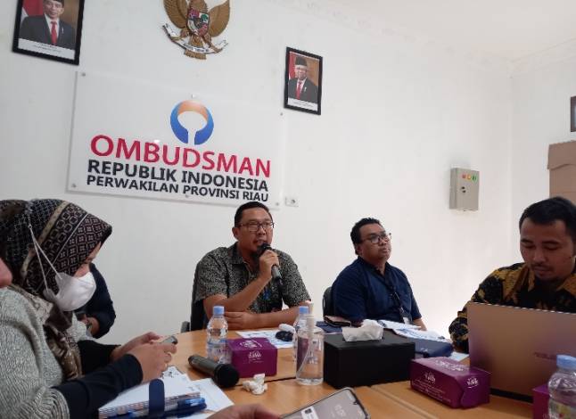Ombudsman Riau Terima 131 Aduan Dugaan Malaadministrasi, Paling Banyak Lapor Lewat WA
