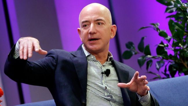 Saudi Diduga Sadap Ponsel Bos Amazon Jeff Bezos