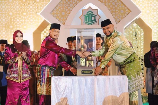 Juara Umum MTQ ke-56 Pekanbaru, Kecamatan Kulim Dapat Piala Bergilir dari Pj Walikota