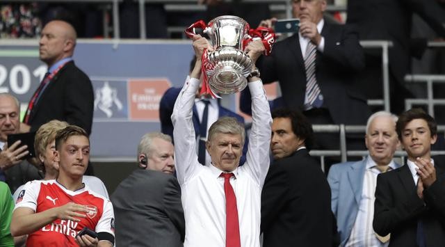 Arsenal Resmi Perpanjang Kontrak Wenger 2 Tahun