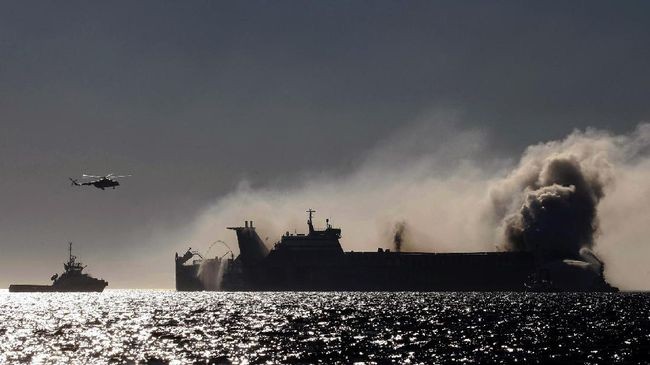 Kapal Roro Terbakar di Karimun Kepri, Tiga Meninggal