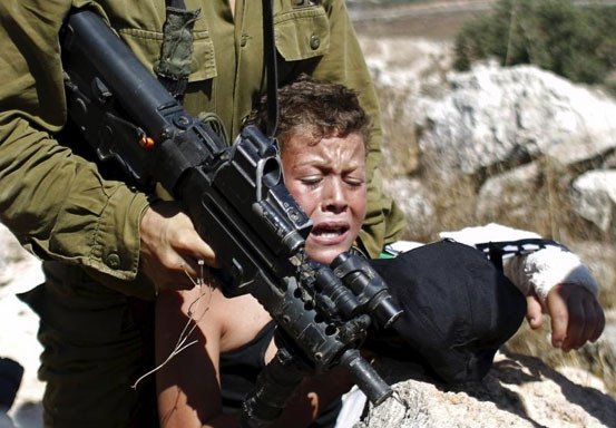 Tentara Israel Serang Siswa Palestina dalam Perjalanan ke Sekolah