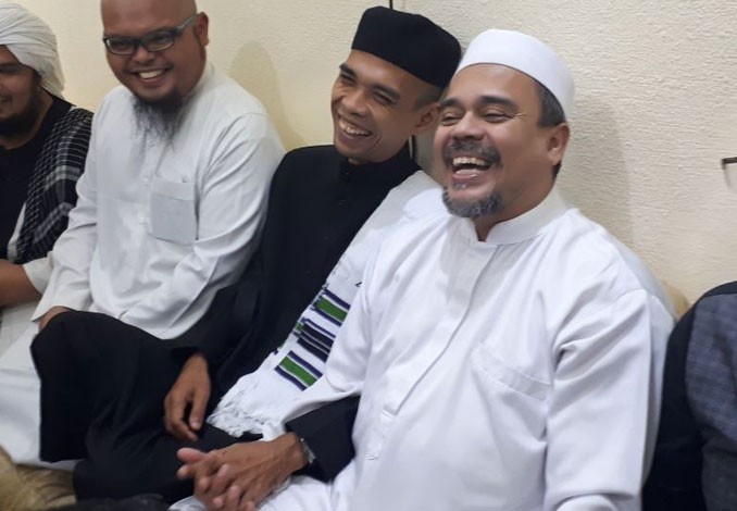 Habib Rizieq Shihab: Ane Hijrah Ke Makkah, Allah Munculkan Ustadz Abdul Somad di Indonesia